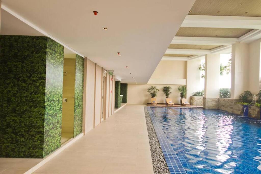 Kl Tower Studio Legazpi Village, Makati Near Greenbelt & Aim Makati 마닐라 외부 사진