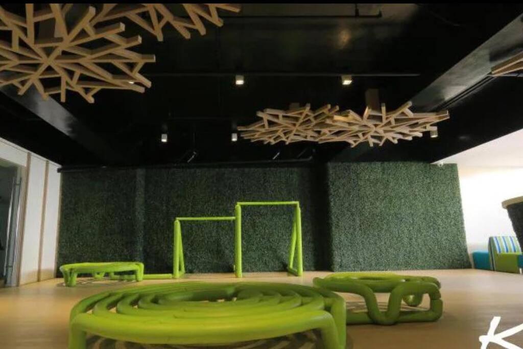 Kl Tower Studio Legazpi Village, Makati Near Greenbelt & Aim Makati 마닐라 외부 사진